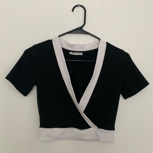 ZARA Wrap Cropped Top - Picture 1 of 3